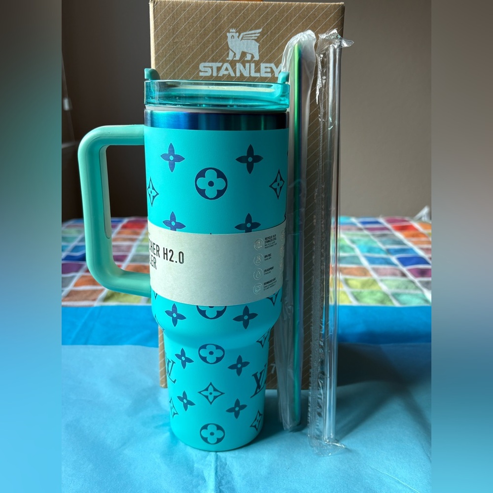 🩵💙🩵 STANLEY 40Oz LASER  ENGRAVED QUENCHER  BUNDLE 💙🩵💙 NWT 🩵💙🩵